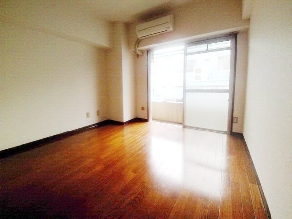 グリーンハイム是政の物件内観写真